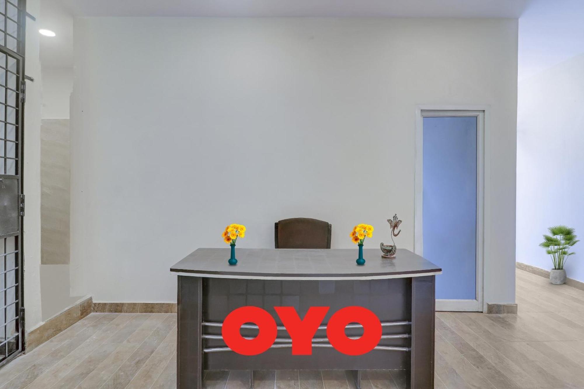 Hotel O Aayush Stay Inn 海得拉巴 外观 照片